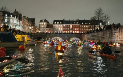 🧑‍🎄✨ Lucia in Kayak parade in Copenhagen – A Magical Christmas Tradition